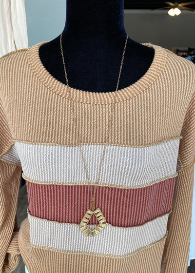 Textured Pendant Necklace Set