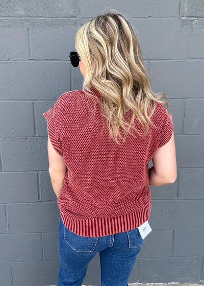 Quick Glance- Dark Red