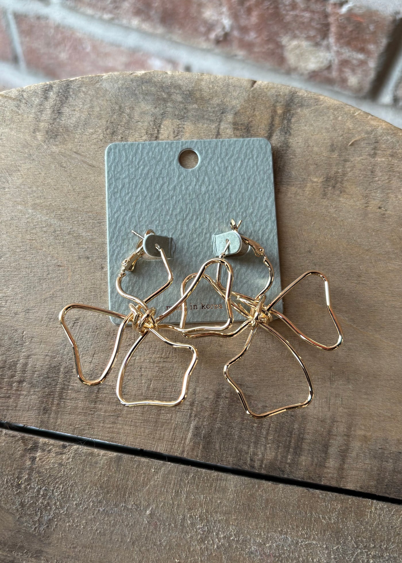Wire Flower Hoop Earrings