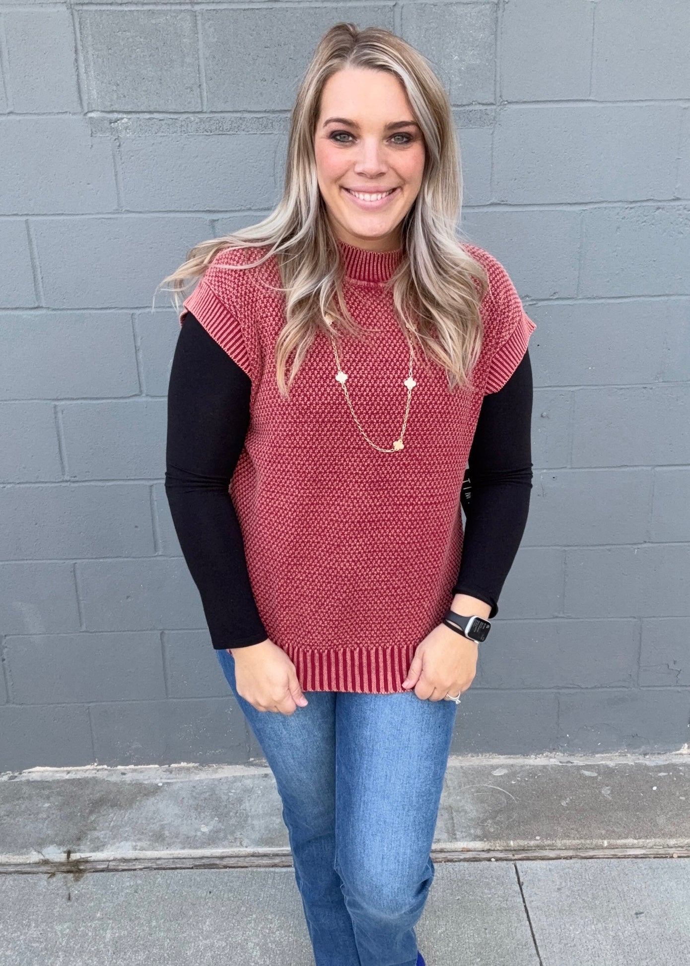 Quick Glance- Dark Red