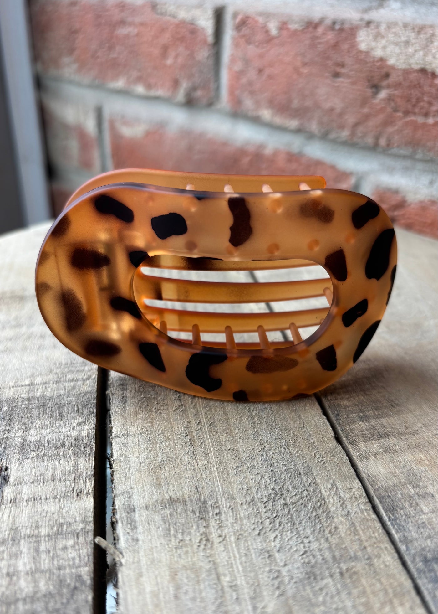 Oval Flat Claw Clip