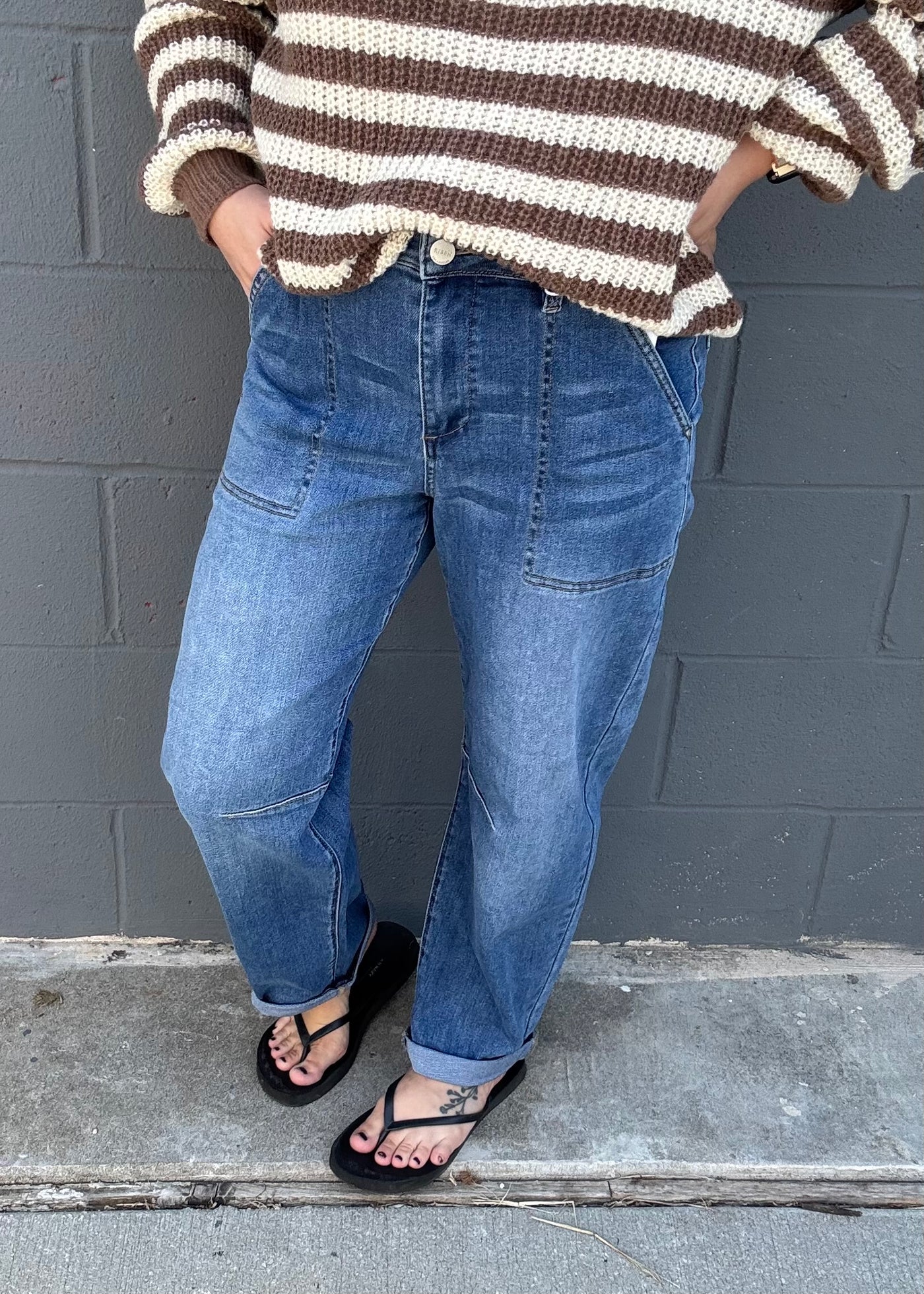 It's My Turn Mid Rise Barrel Jeans