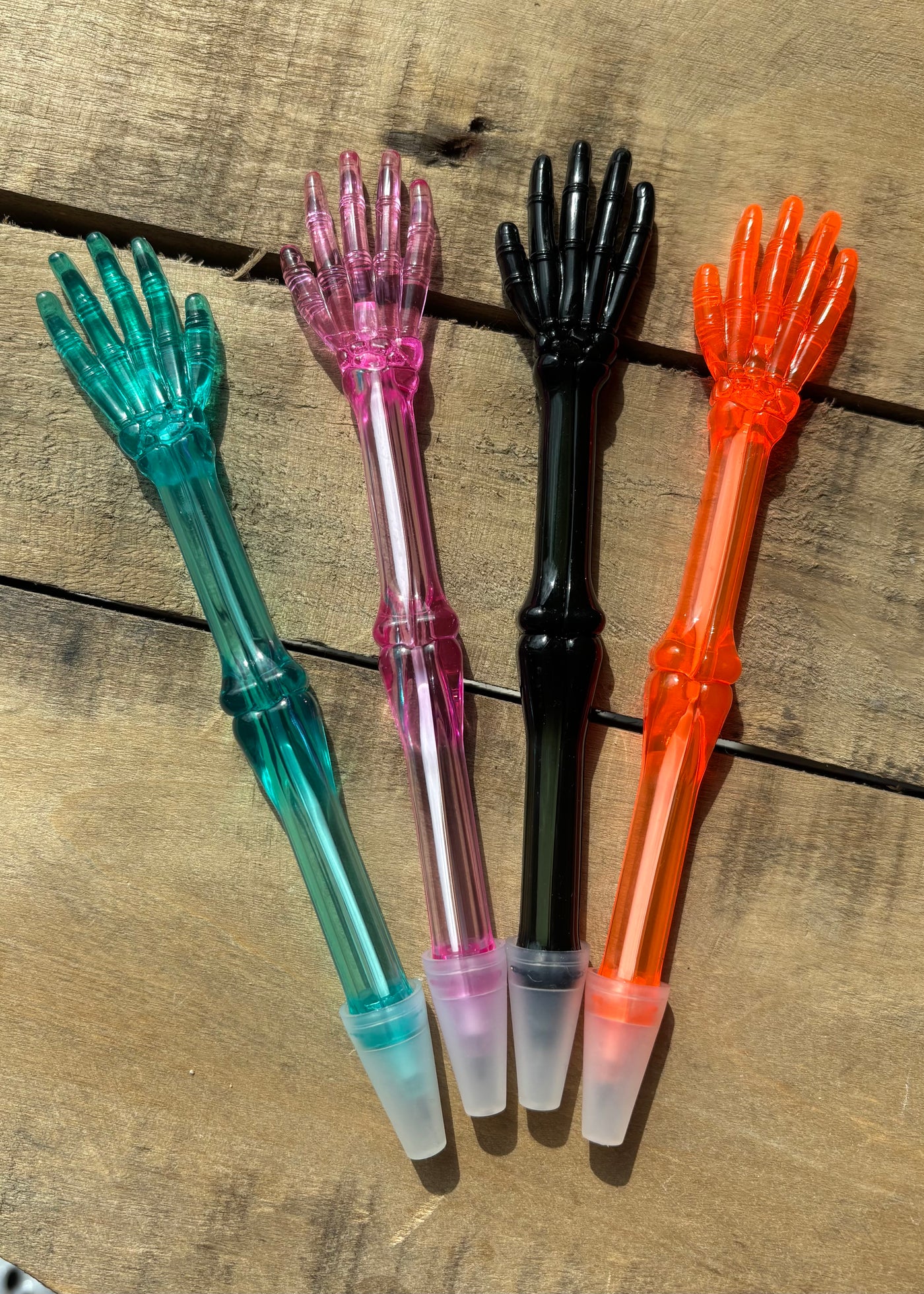 Halloween Skull Hands Pen