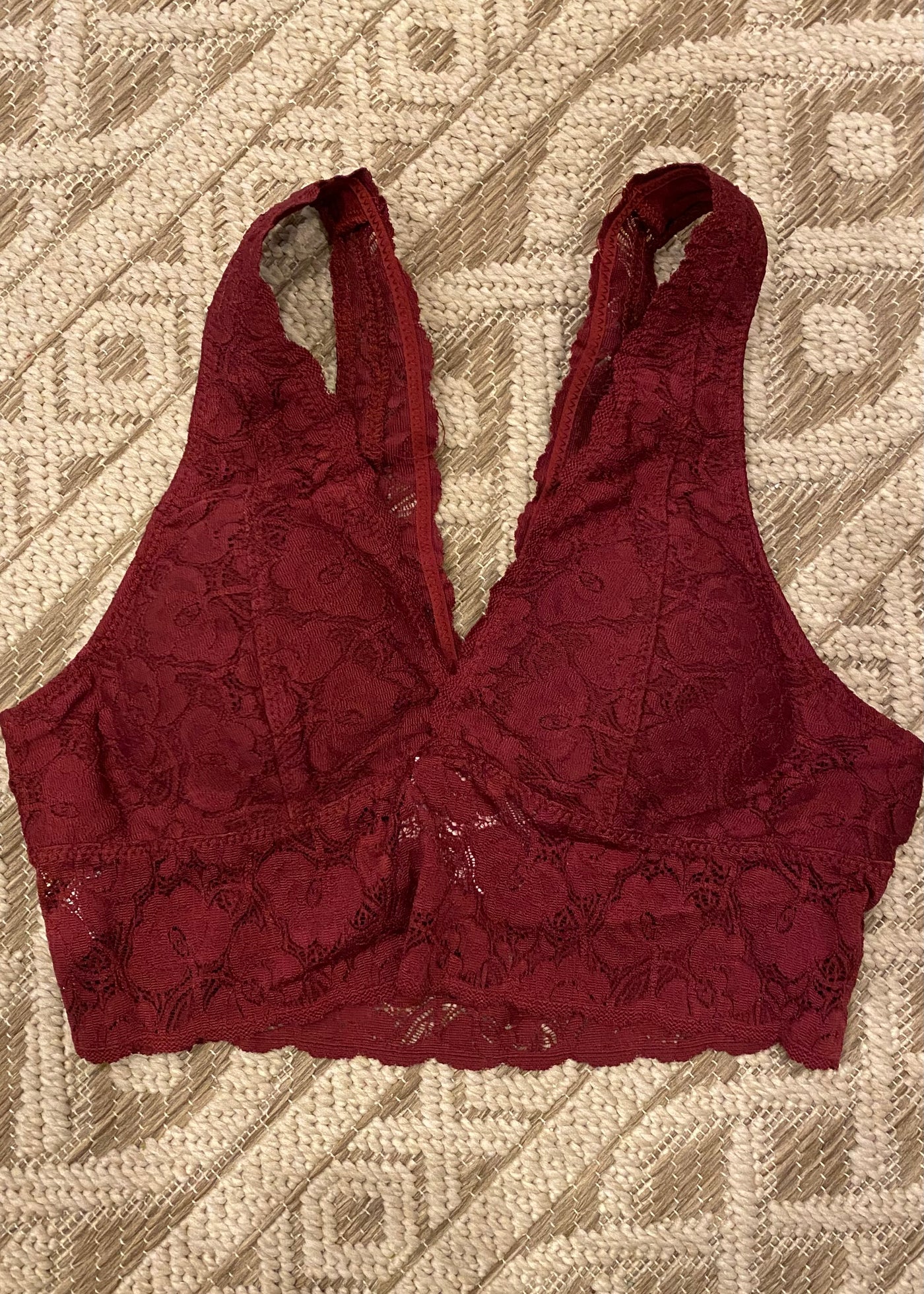 Lace Bralette- Burgundy