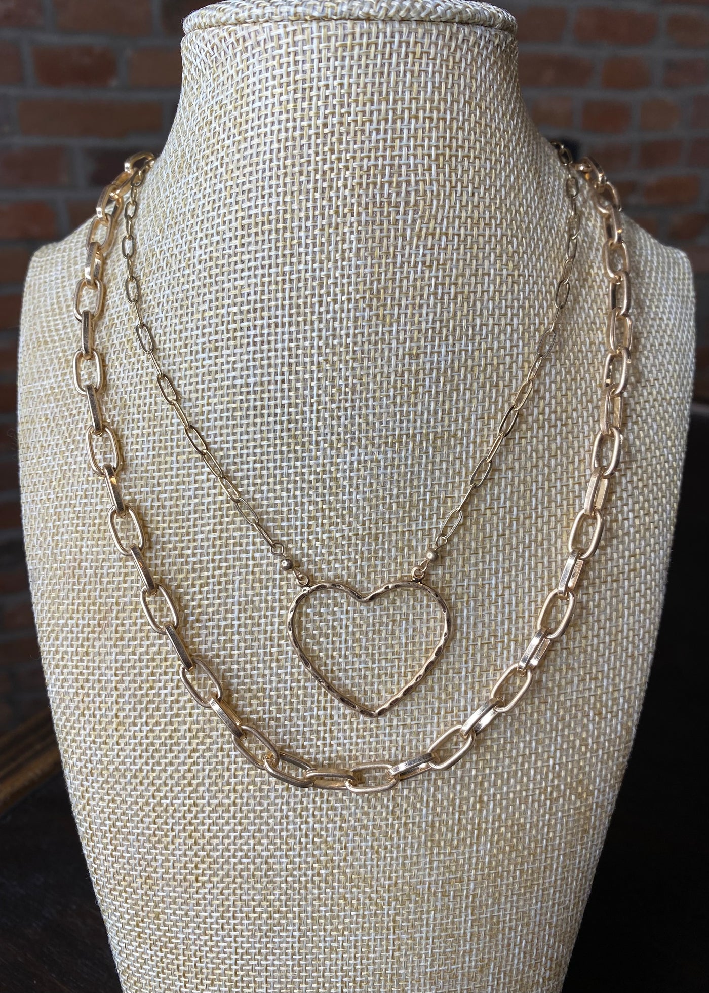 Gold Heart & Chain Necklace Set