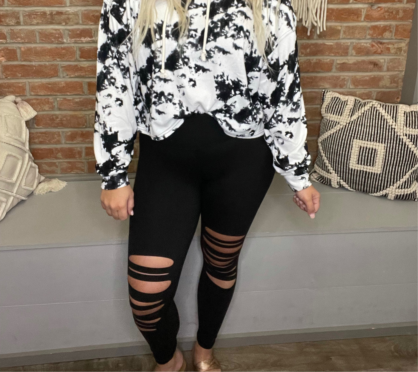 Laser cut discount leggings black
